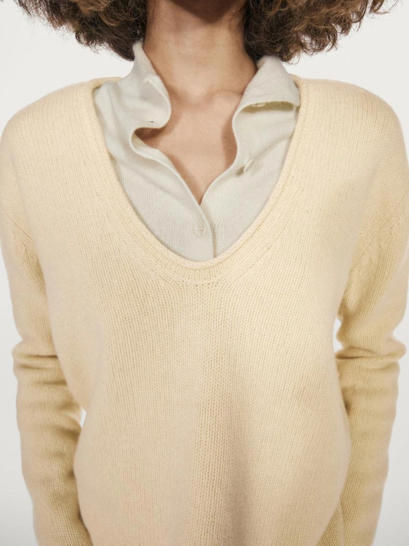 Свитер с v-образным вырезом из 100% шерсти