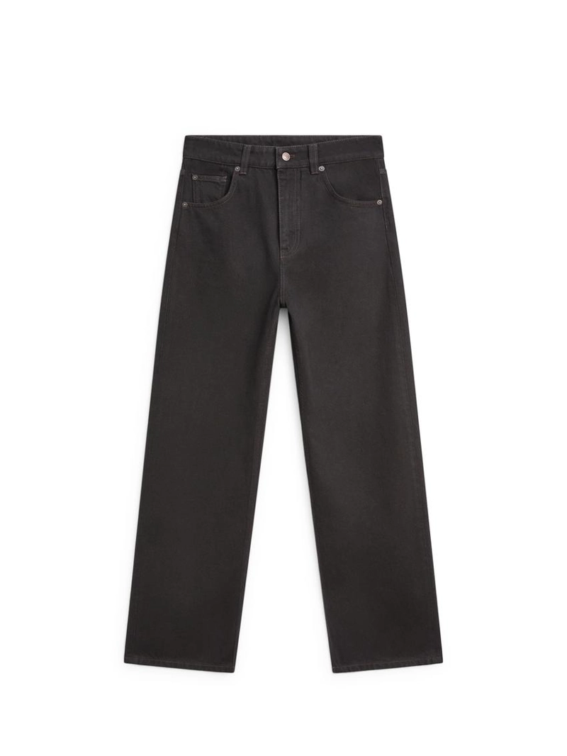 Джинсы с завышенной талией и свободным силуэтом бочонок