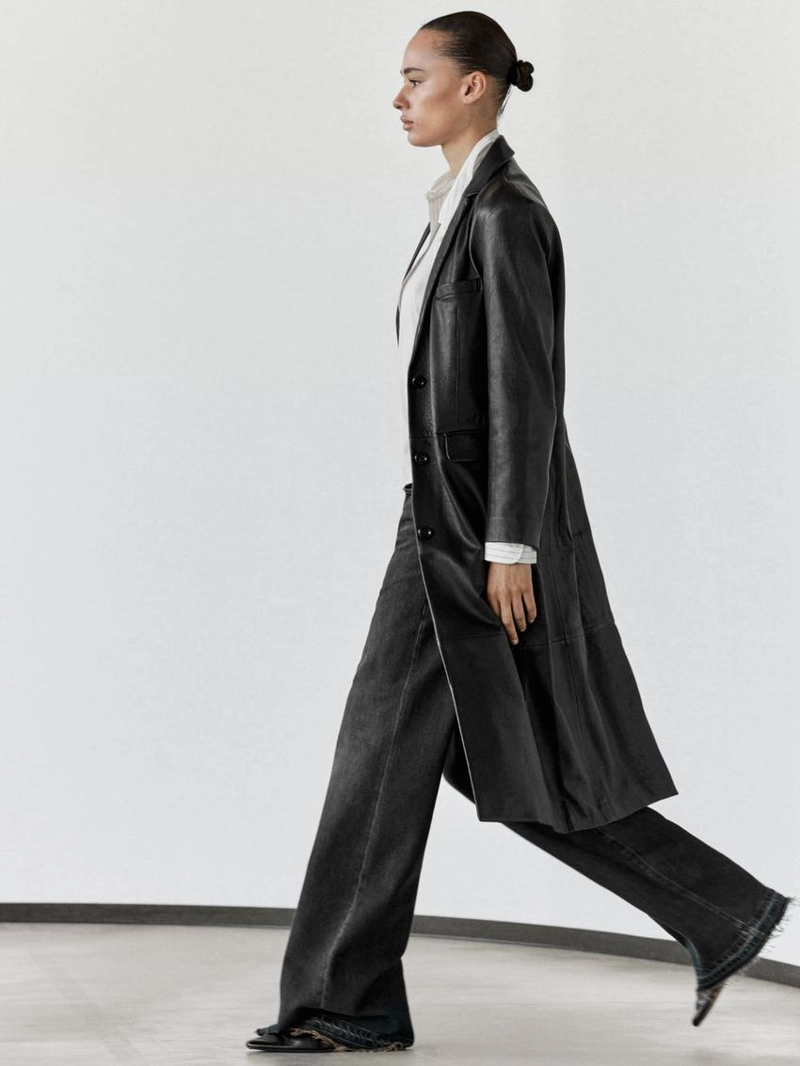 Длинное кожаное пальто из овечьей кожи