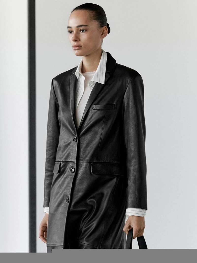 Длинное кожаное пальто из овечьей кожи