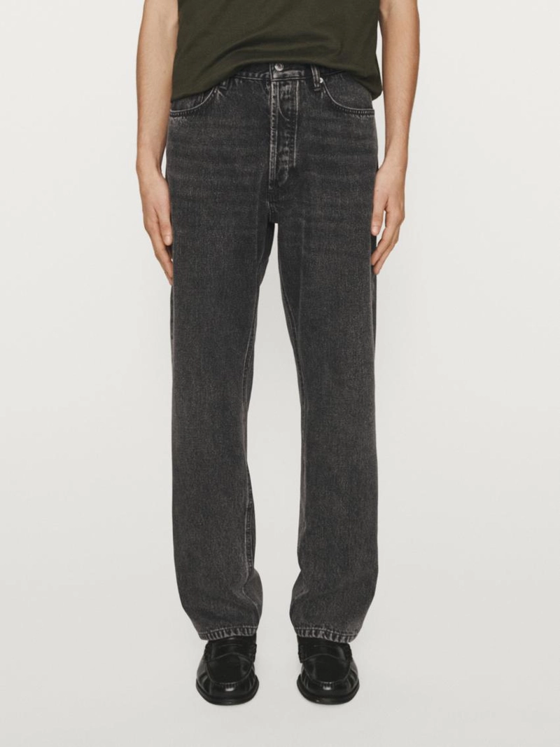 Джинсы прямого кроя