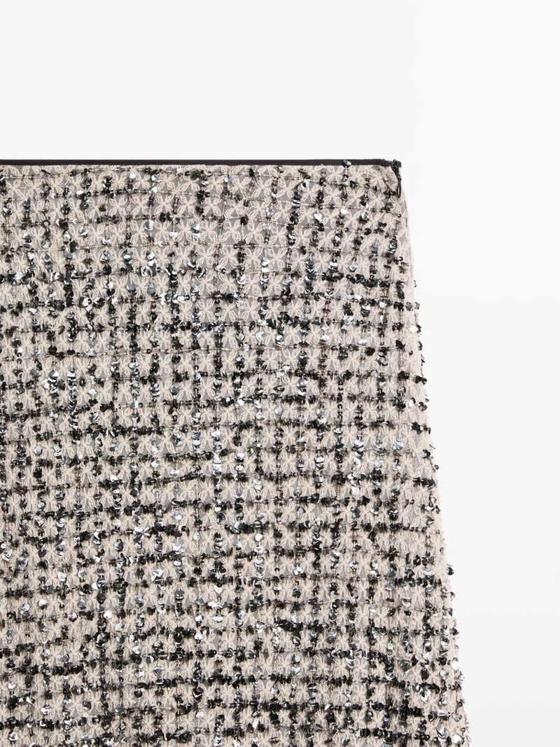 Юбка-миди с вышивкой и стразами