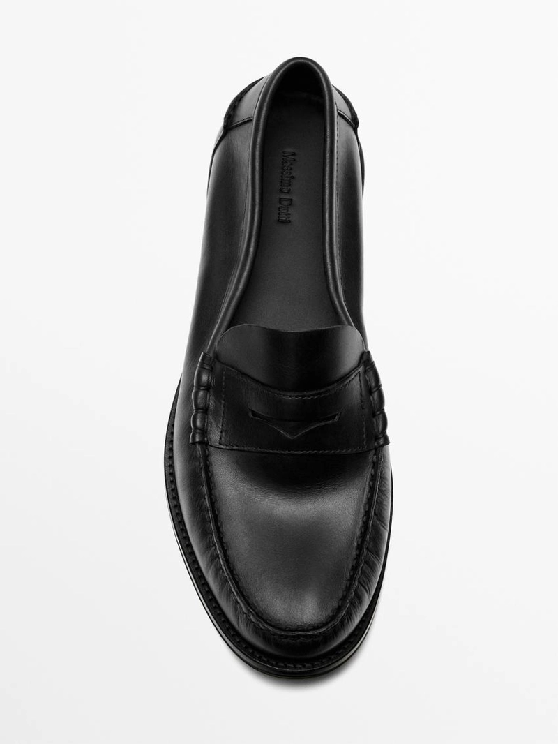 Лоферы из масленой кожи