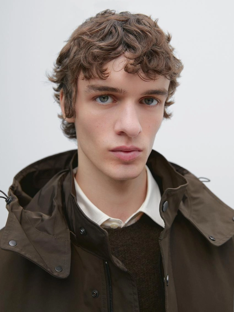 Длинная техническая парка с съемным интерьером