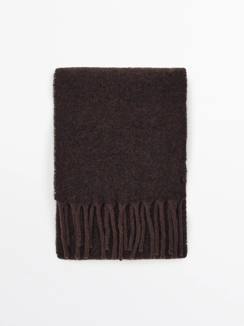 Шарф из альпаки и шерсти с бахромой