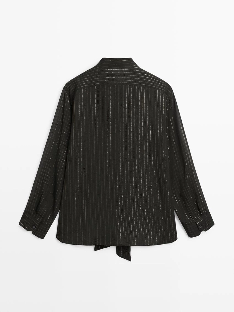 Рубашка свободного кроя с воротником-шарфом