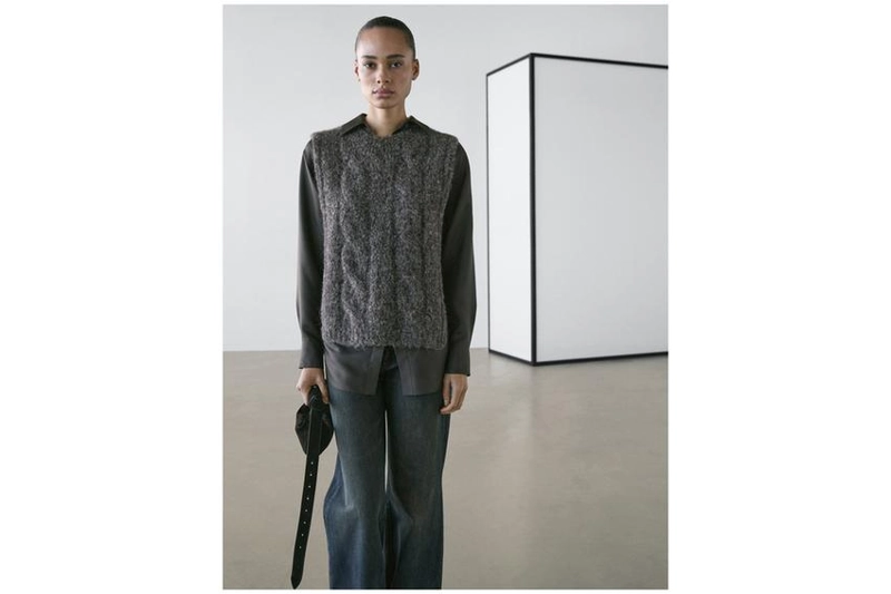 Жилет из альпакиевой смеси