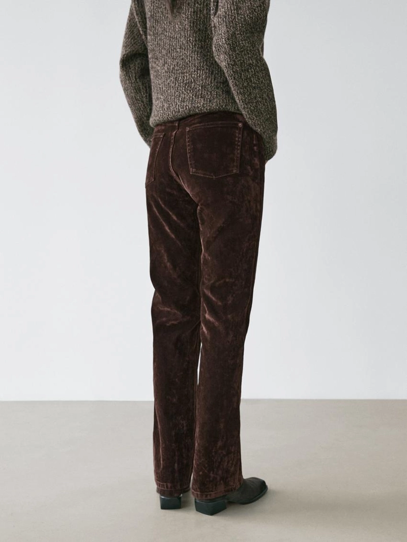 Джинсы прямого кроя с высокой талией и бархатным покрытием