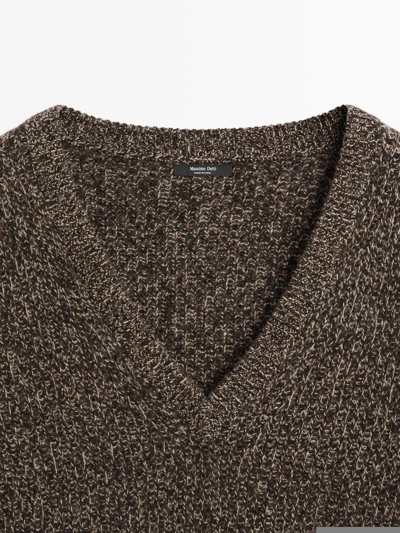 Водолазка massimo dutti из мулине с v-образным вырезом