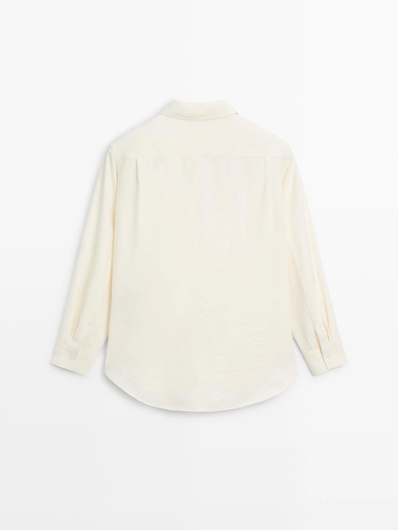 Рубашка с увеличенным размером и длинными рукавами