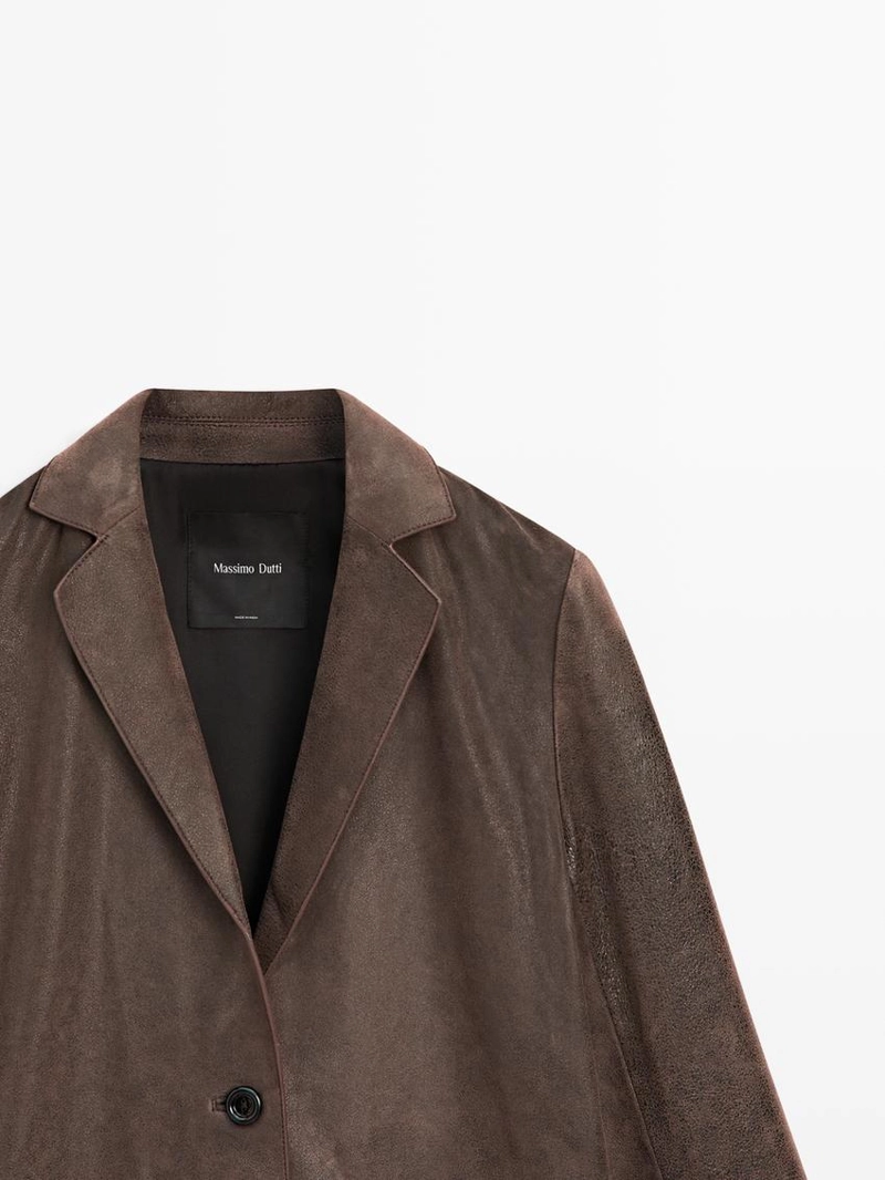 Замшевый пиджак с лацканами