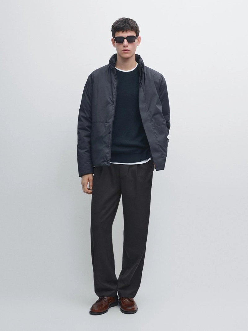 Короткая пуховая куртка с водоотталкивающей обработкой