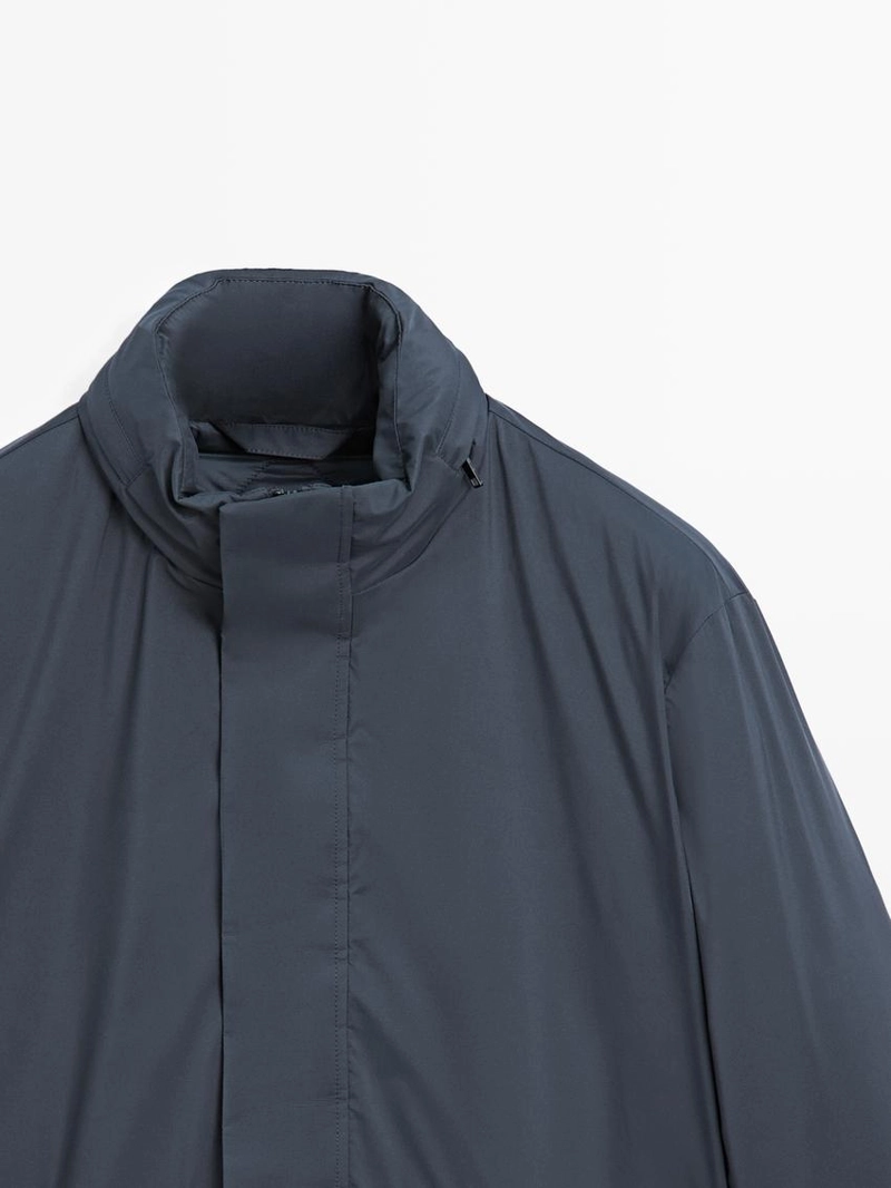 Короткая пуховая куртка с водоотталкивающей обработкой