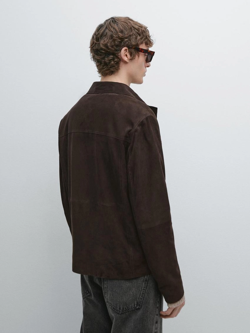 Куртка из замши с карманами