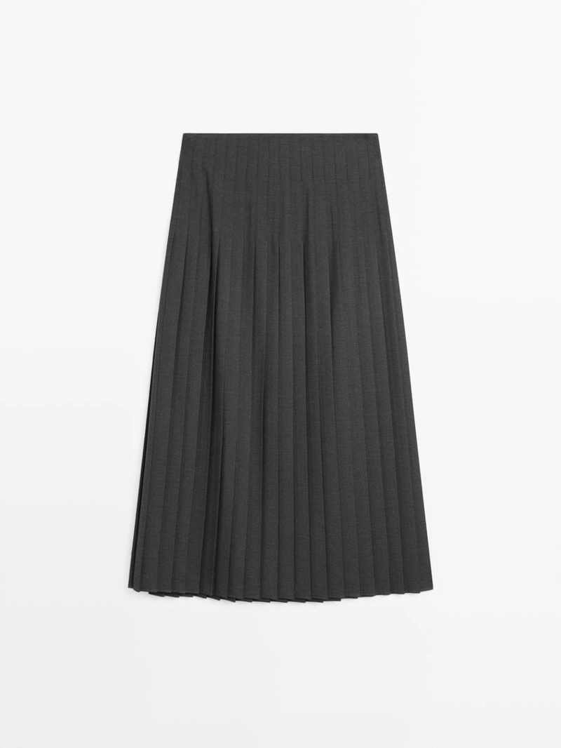 Юбка-миди с плиссировкой и аппликацией