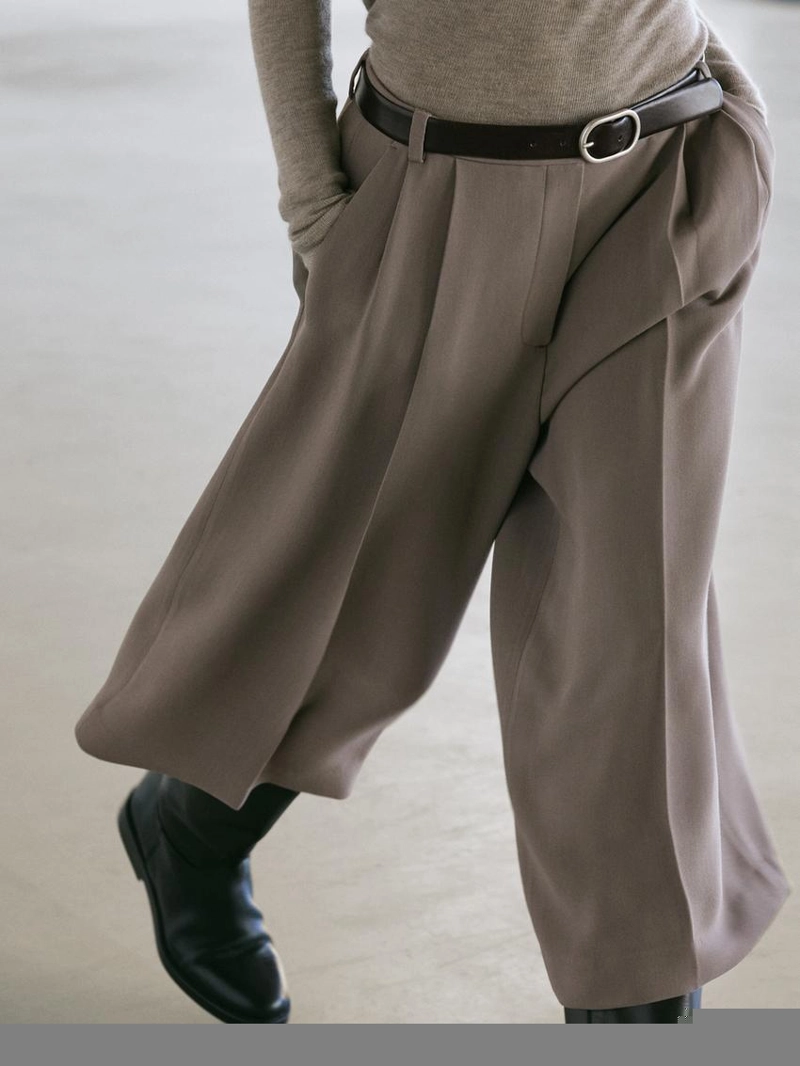 Потрясающие длинные широкие бермуды на завышенной талии