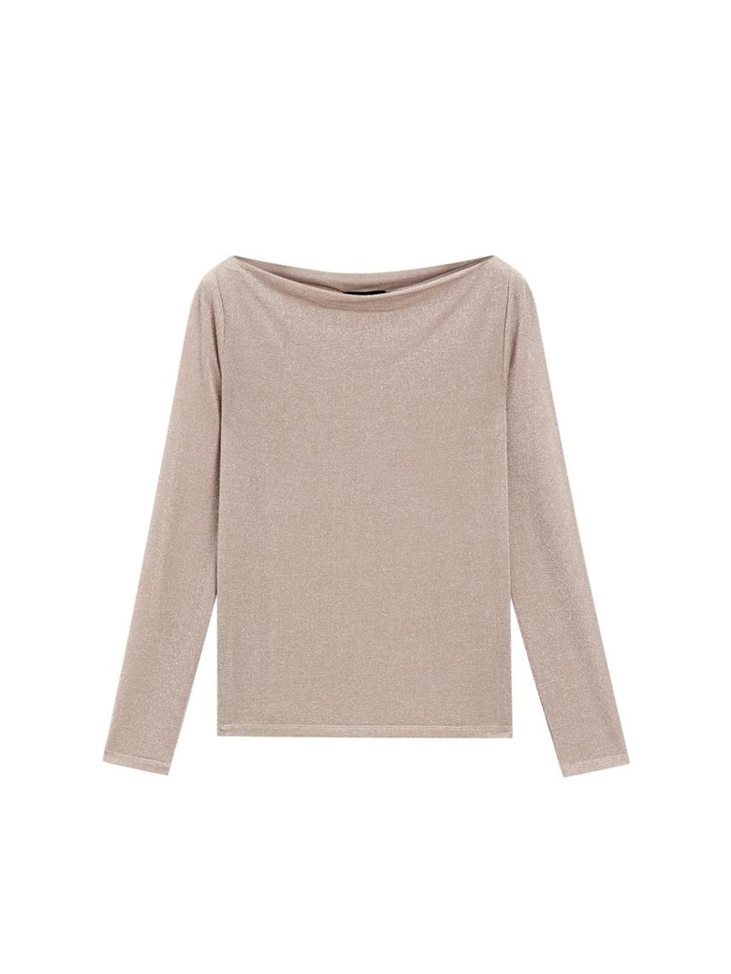 Футболка с лодочкой и металлическим блеском