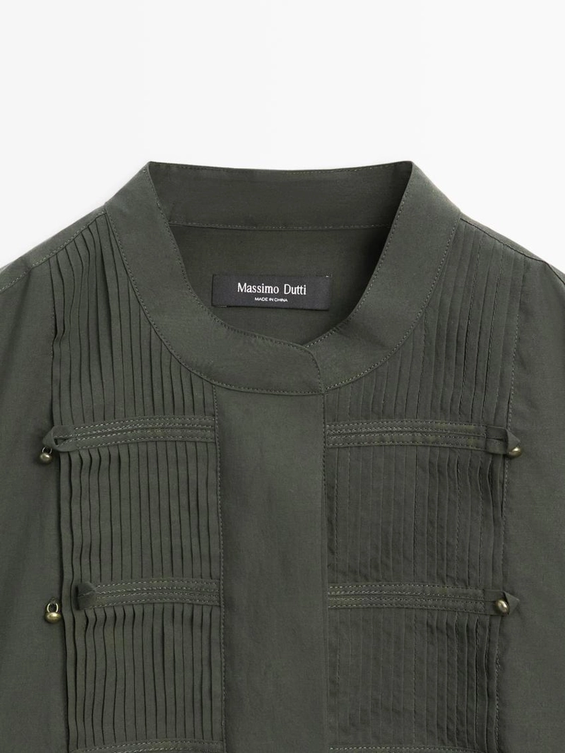 Рубашка с застежкой на пуговицы и стойкой воротником