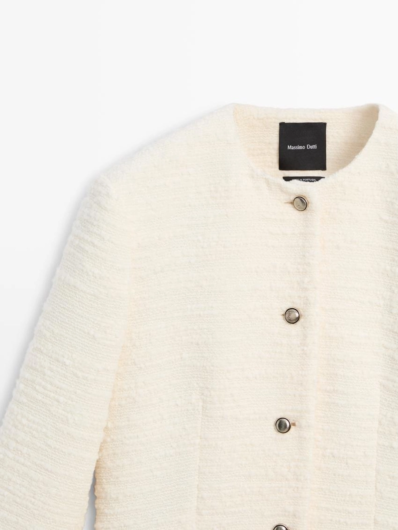 Пиджак с украшенными пуговицами и текстурой из шерсти