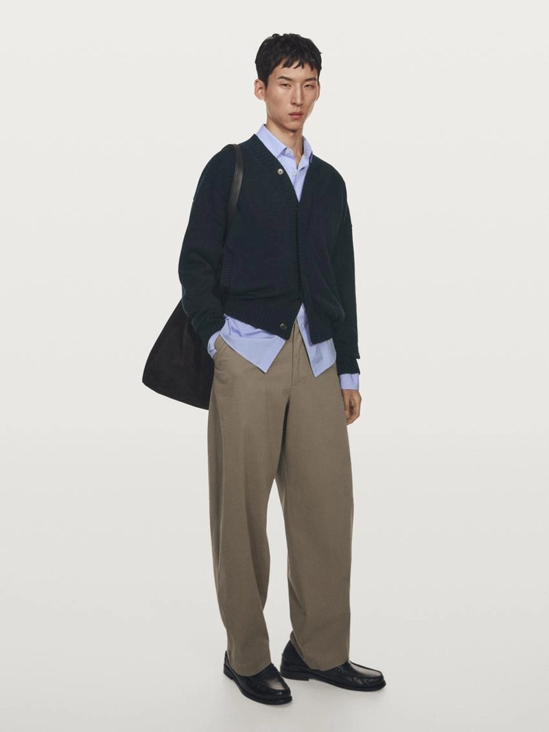 Кардиган с V-образным вырезом из шерстяной смеси