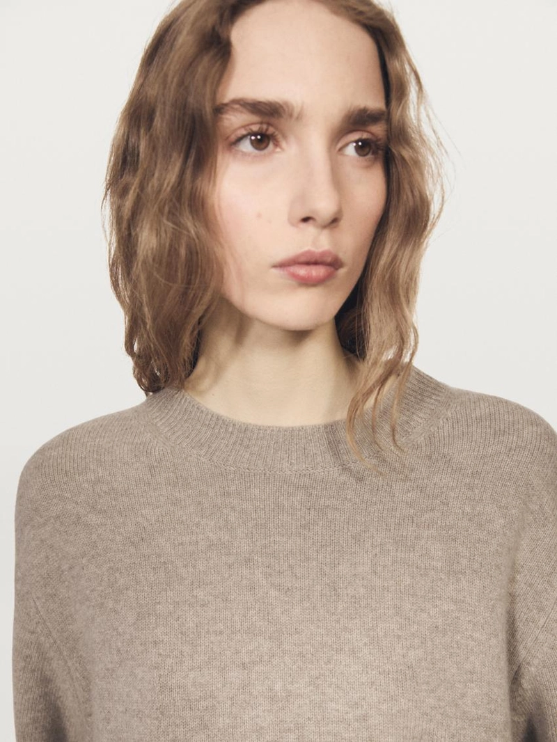 Оверсайз свитер с короткими рукавами из 100% шерсти