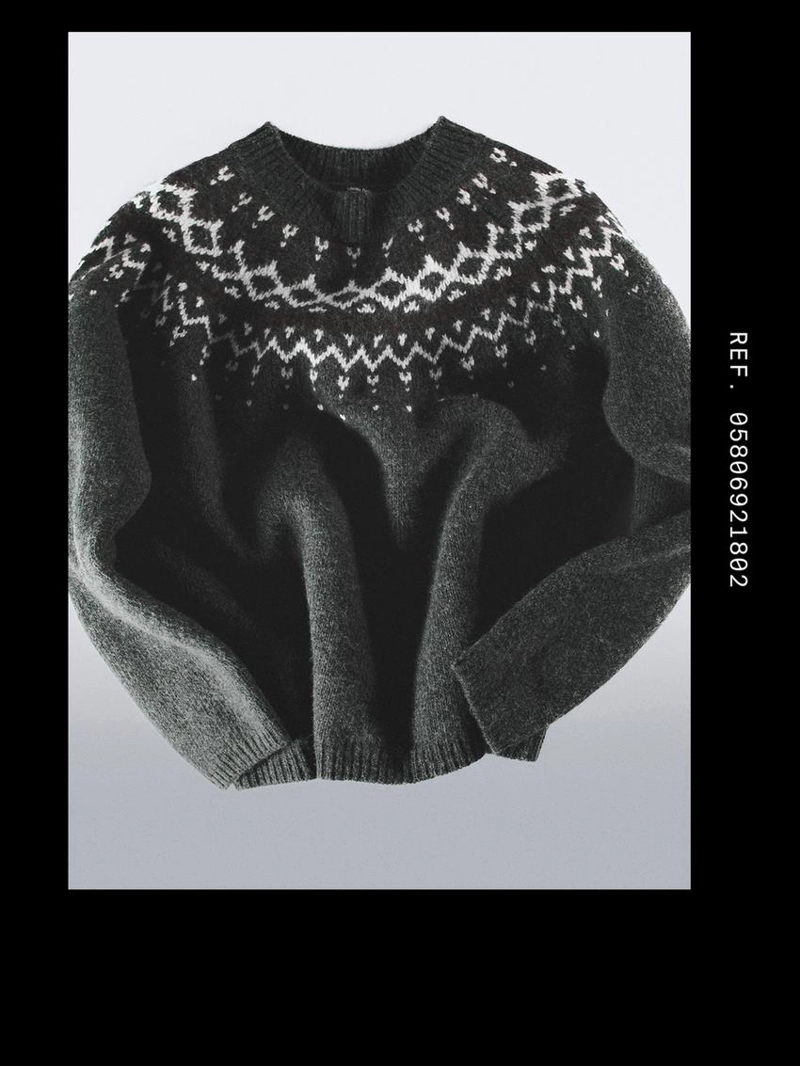 Свитер из джаккардового вязаного шерстяного трикотажа 100%