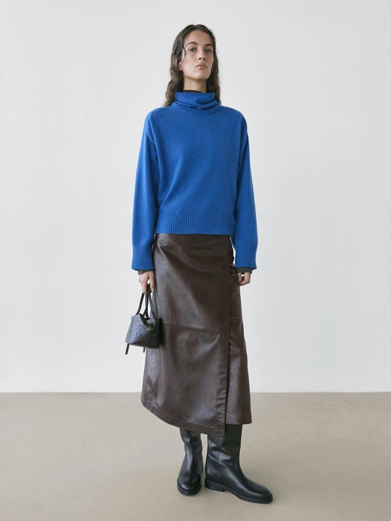 Свитер из шерстяной смеси с высоким воротником