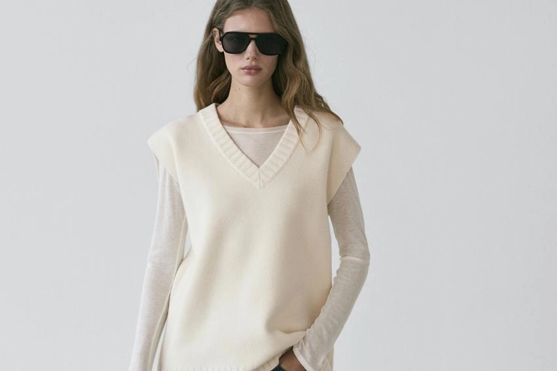 Длинный вязаный жилет из 100% шерсти