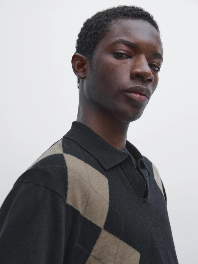 Поло-свитер с воротником-стойкой и узором из алмазной вязки из шерсти