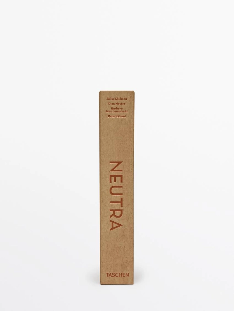 Книга нейтра