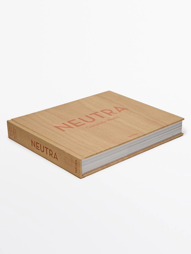 Книга нейтра