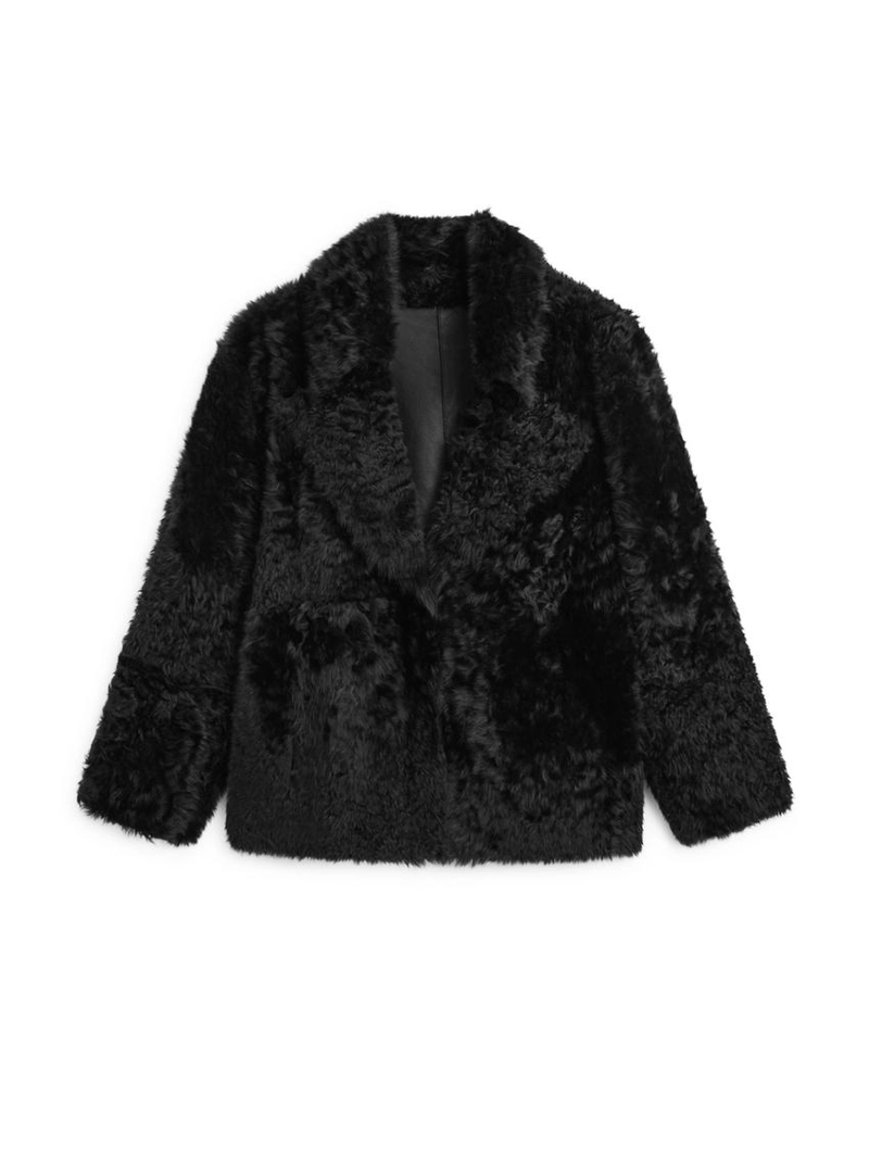 Шуба из овечьей кожи с лацканами - studio