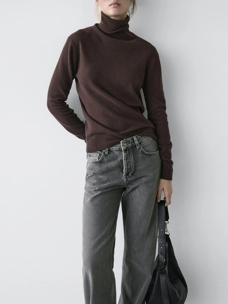 Водолазка из шерсти с высоким воротником