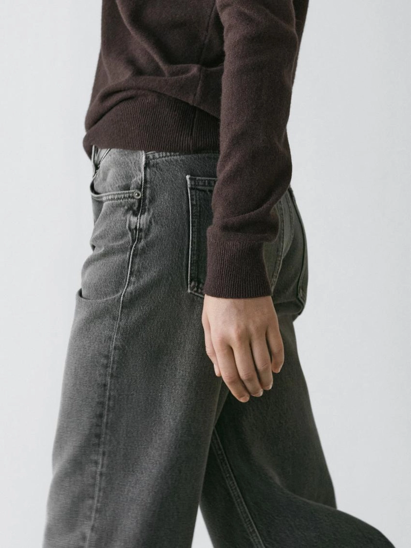 Водолазка из шерсти с высоким воротником