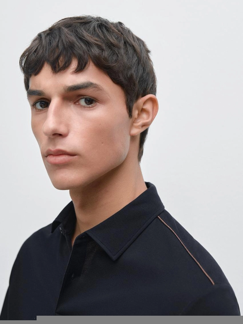 Поло с короткими рукавами и контрастными швами