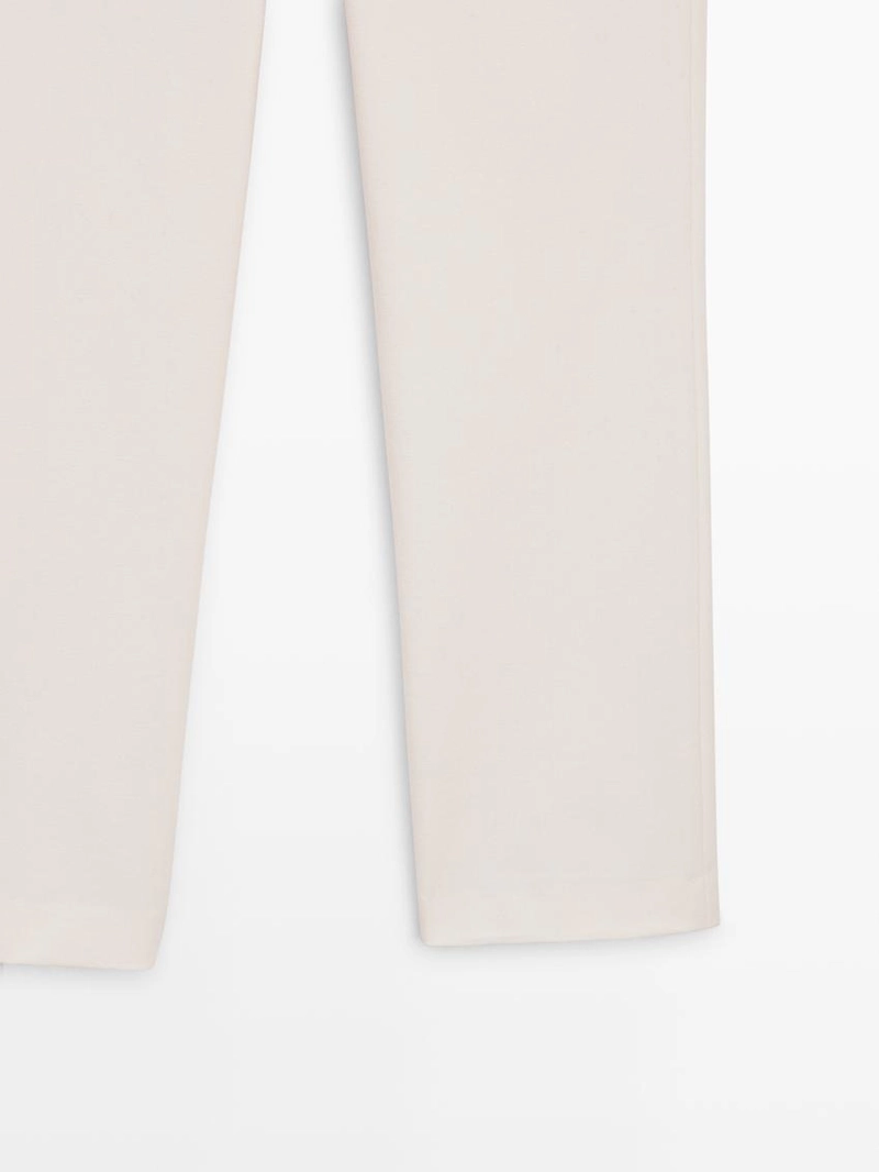 Брюки прямого кроя из технической ткани