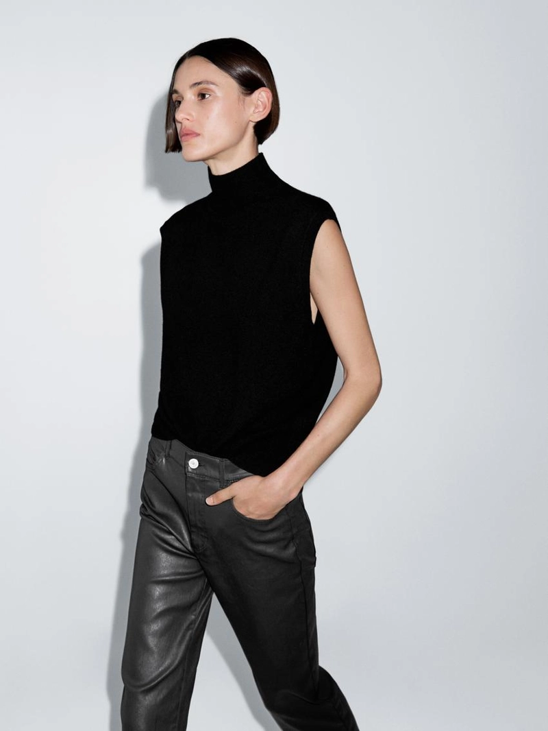 Брюки с высокой посадкой и прямыми штанинами с восковым покрытием