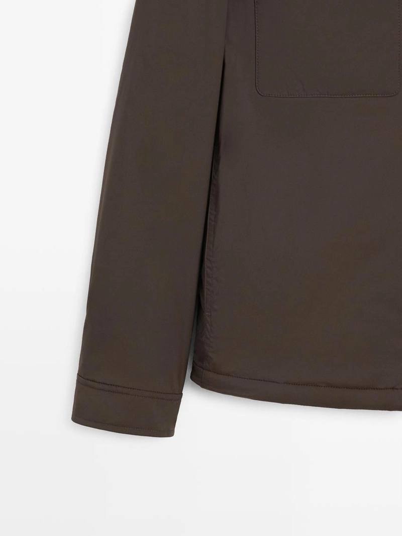 Рубашка-овершерт с карманами и воротником