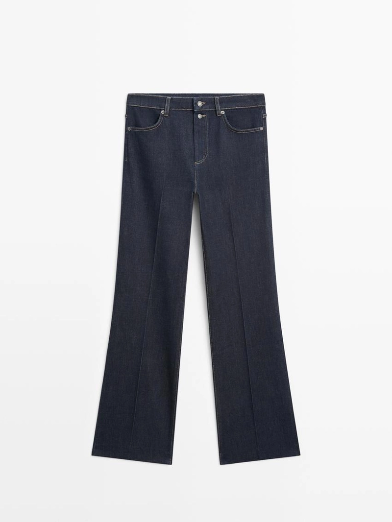 Джинсы с высокой посадкой и расклешенным кроем