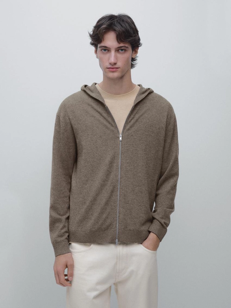 Кардиган из вязаного материала с капюшоном из шерсти