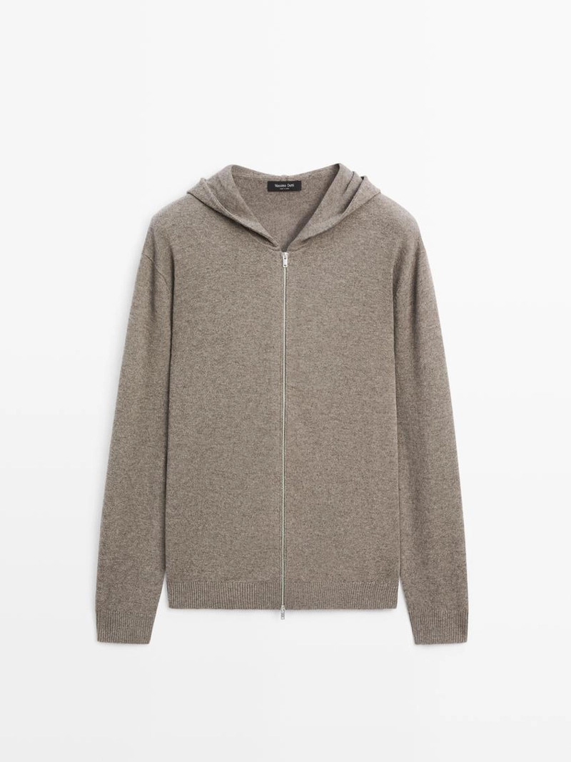 Кардиган из вязаного материала с капюшоном из шерсти