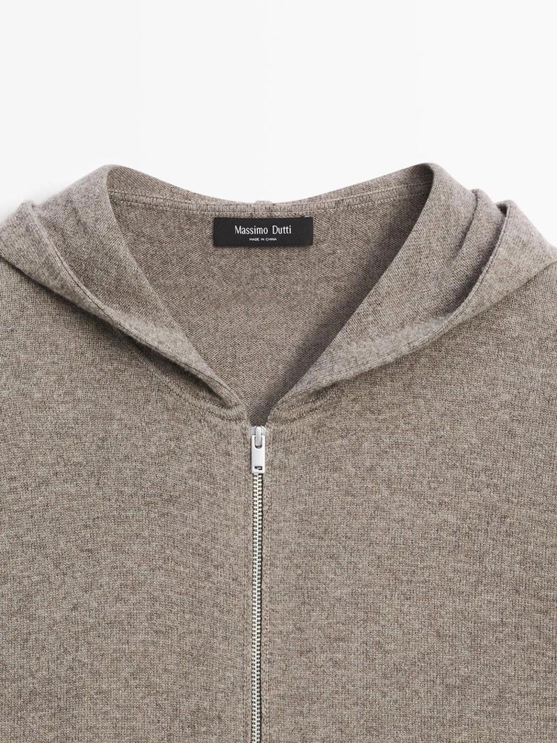 Кардиган из вязаного материала с капюшоном из шерсти