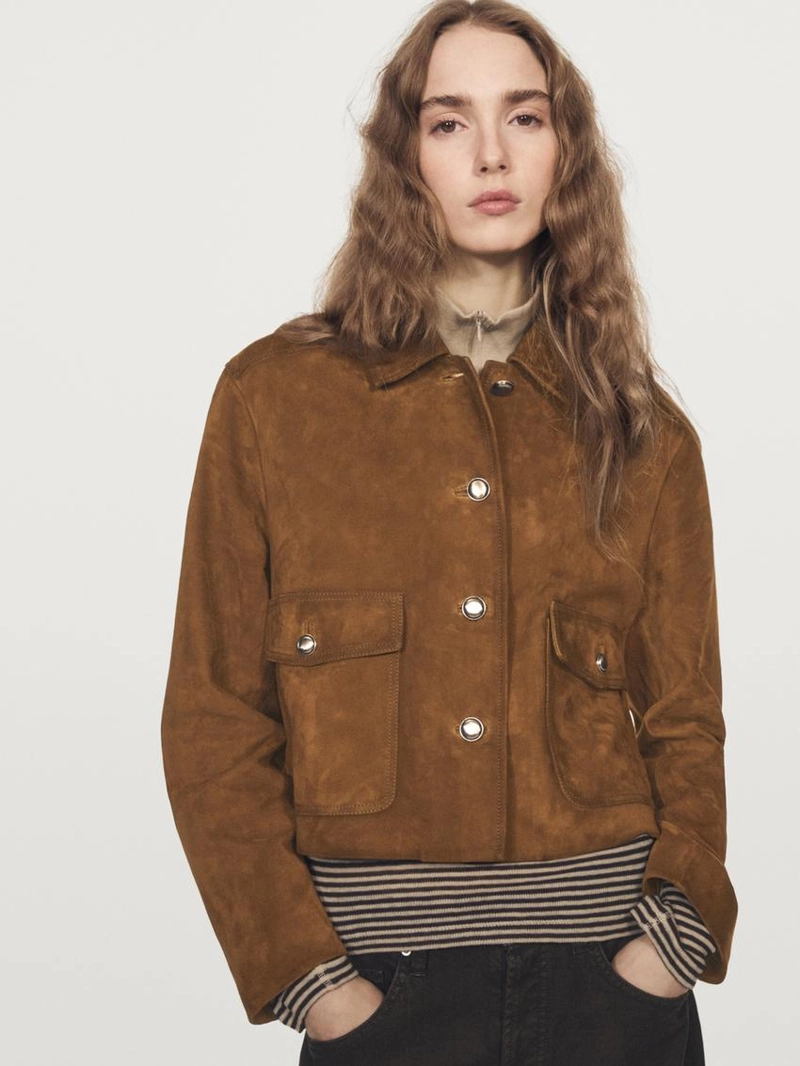 Кожаная куртка из замши с пуговицами цвета бронзы