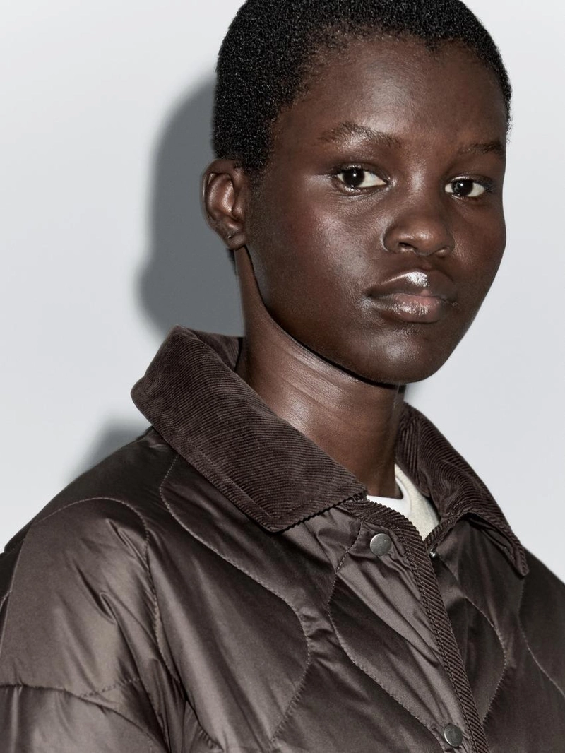 Пуховик с водоотталкивающей пропиткой с деталями из вельвета