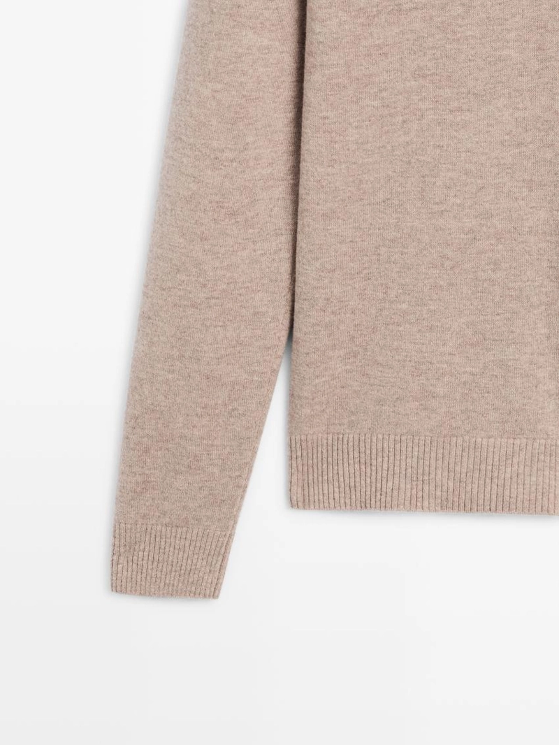 Поло свитер с v-образным вырезом из 100% шерсти