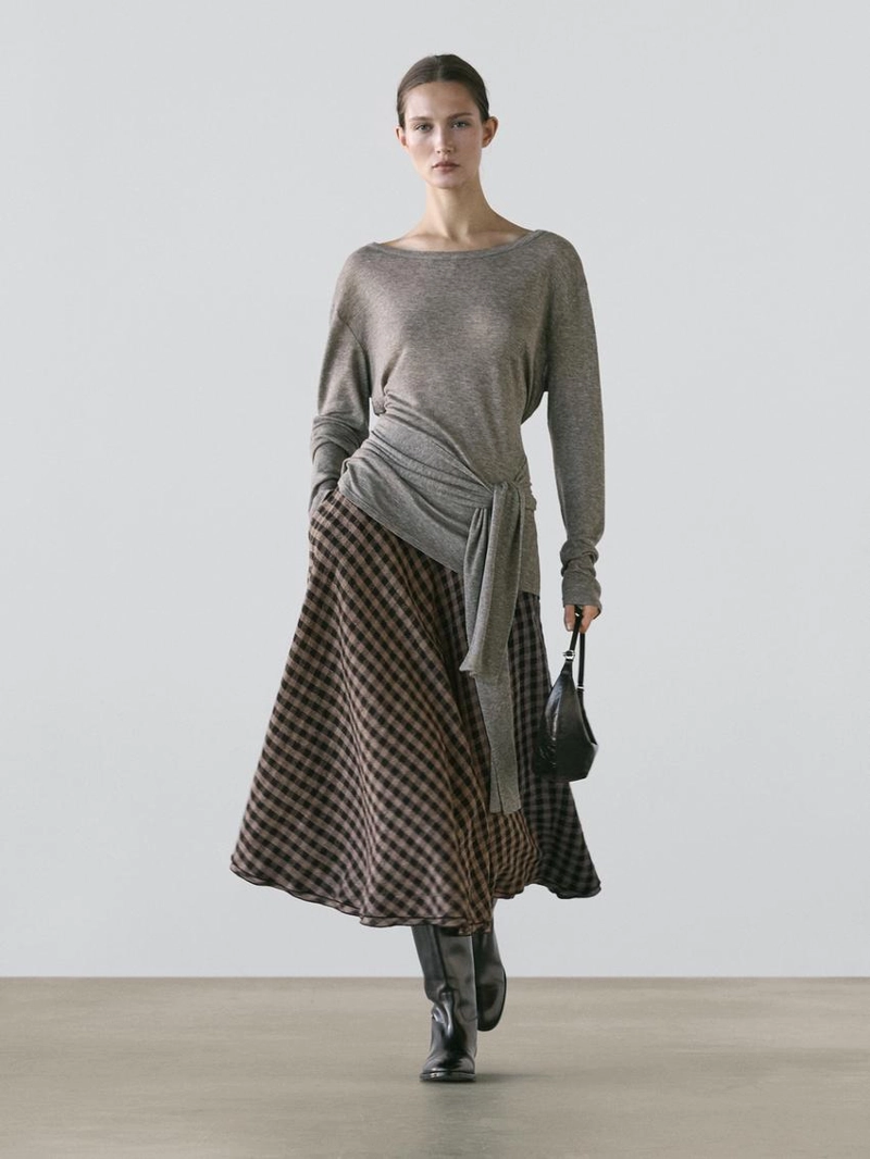 Расклешенная юбка с клетчатым узором