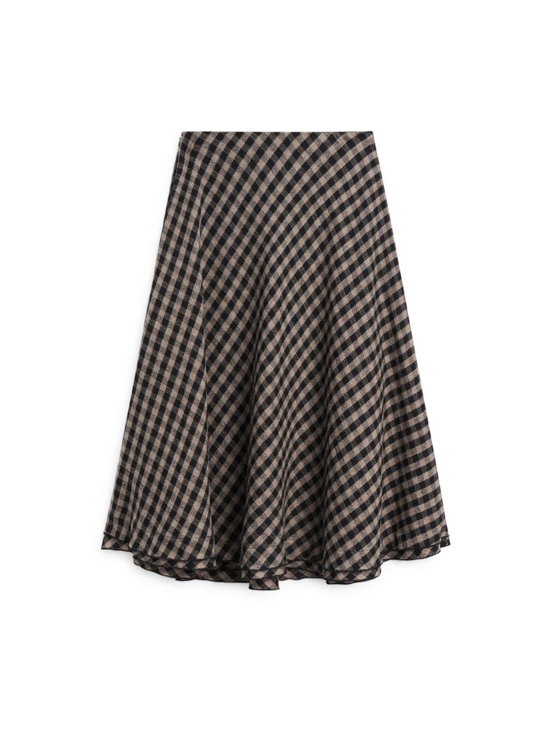 Расклешенная юбка с клетчатым узором