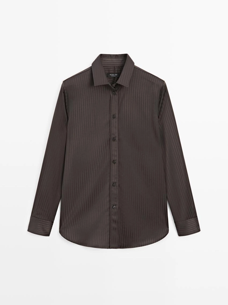 Рубашка с полосками и свободным покроем