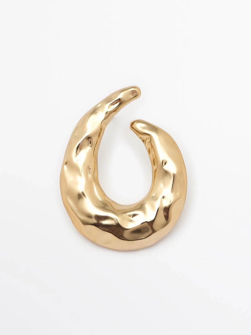 Серьги-кольца с текстурой