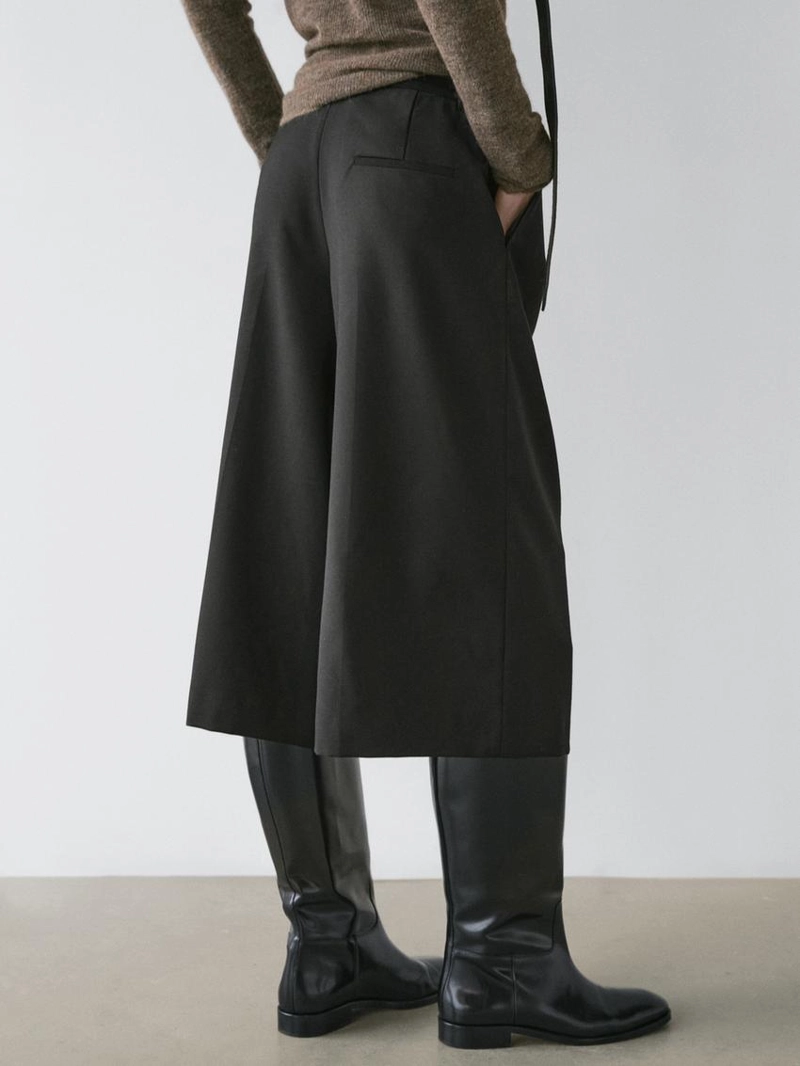 Бермуды из 100% шерсти